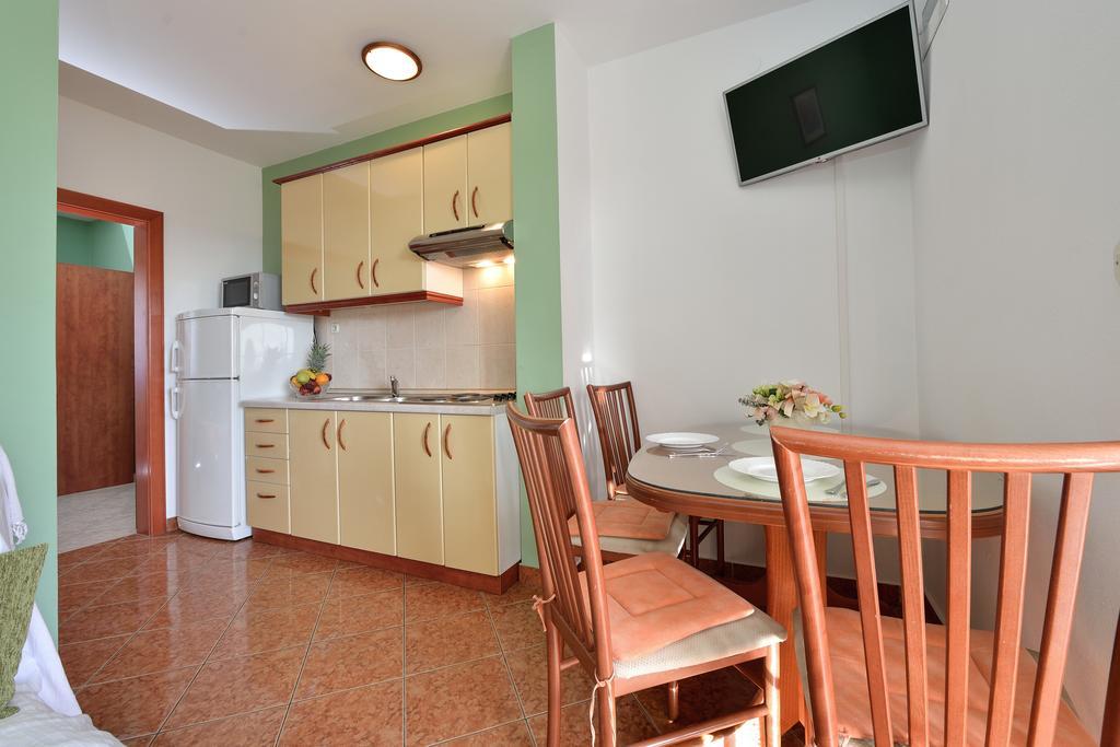 Villa Zdenka Pakoštane Kültér fotó