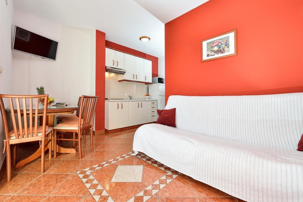 Villa Zdenka Pakoštane Kültér fotó