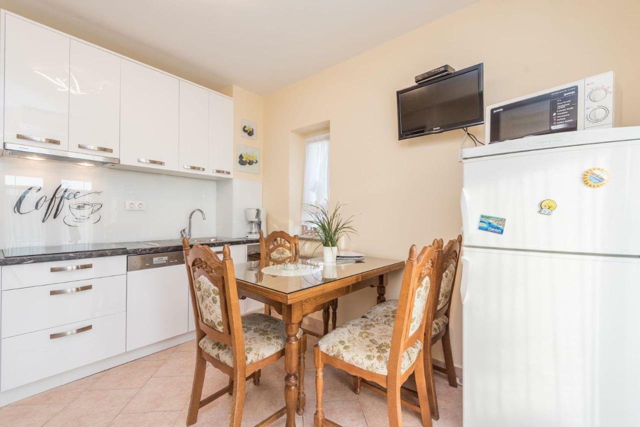 Villa Zdenka Pakoštane Kültér fotó